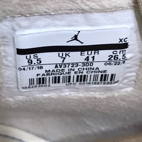 Air Jordan 1 High Zip Up Olive Flake Black Shoes - Picture 7 of 8